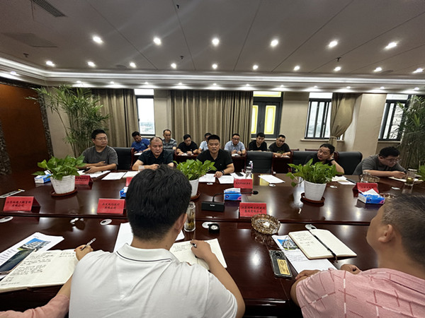 高郵市城鎮(zhèn)污水處理提質(zhì)增效項目-排水達(dá)標(biāo)區(qū)改造工程(2024-2025年度))召開技術(shù)交底暨第一次工地例會 (1)_副本