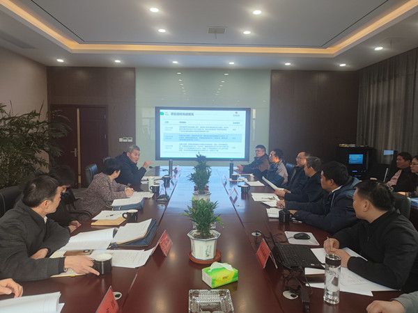 省科技廳對“高郵鴨優(yōu)異基因挖掘及節(jié)糧肉用新品系選育項(xiàng)目”開展中期檢查 (2)_副本.jpg